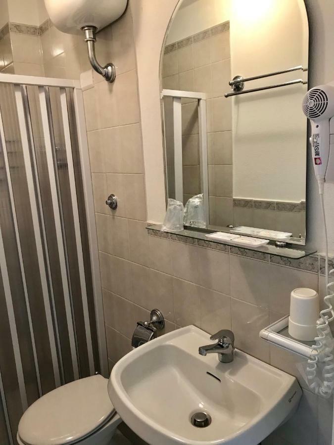 La Speranza Hotel Grazzini Rufina Екстер'єр фото