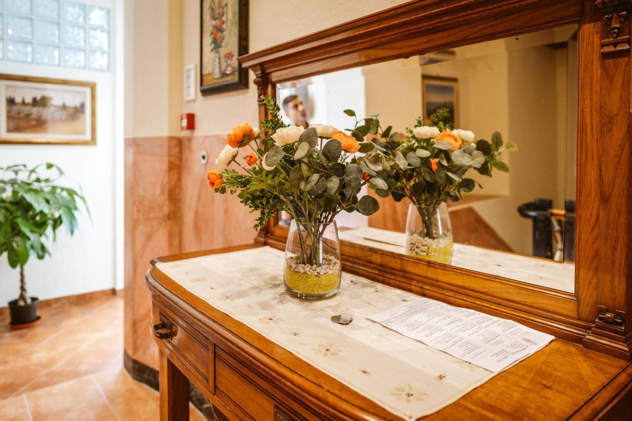 La Speranza Hotel Grazzini Rufina Екстер'єр фото